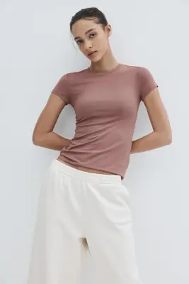 T-shirt ajusté en microfibre - Rose ancien — photo 2