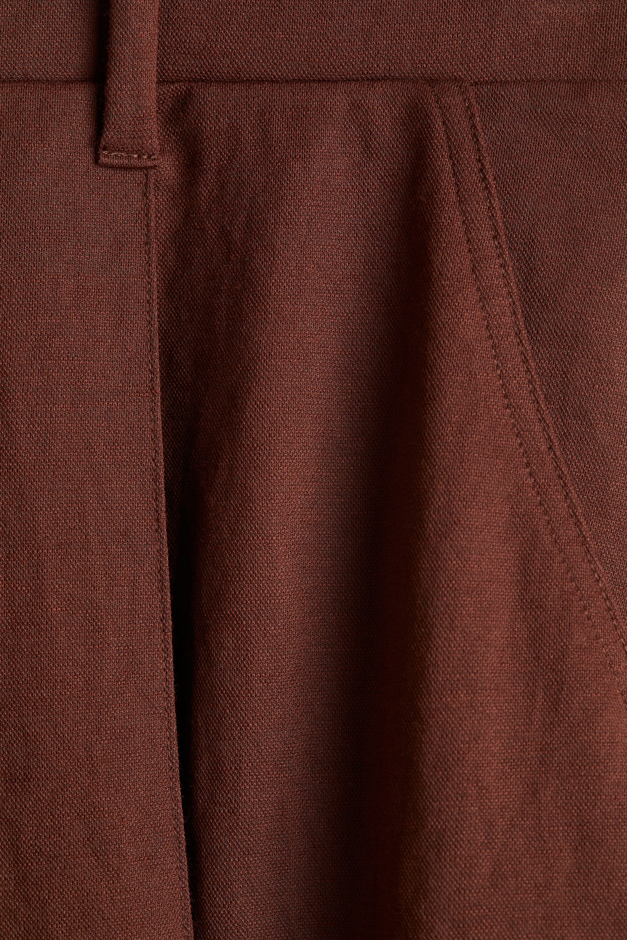 Short en piqué avec ceinture - Marron foncé