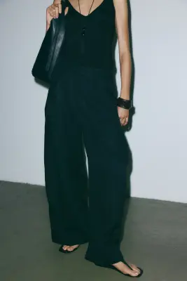 Pantalon froissé avec détails croisés - Noir — photo 2
