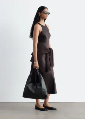 Robe midi en satin sans manches - Marron foncé — photo 4