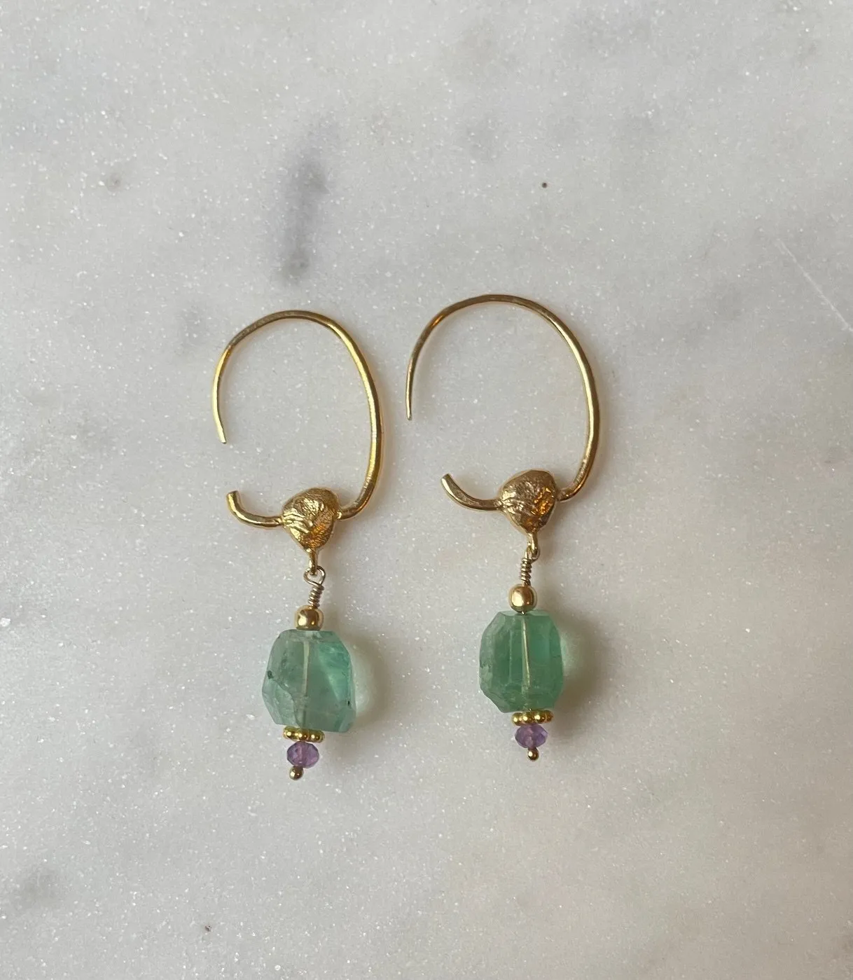 Nouveau ! ROOM SERVICE JEWELRY Boucles d'oreilles Annili Apatite Lagon