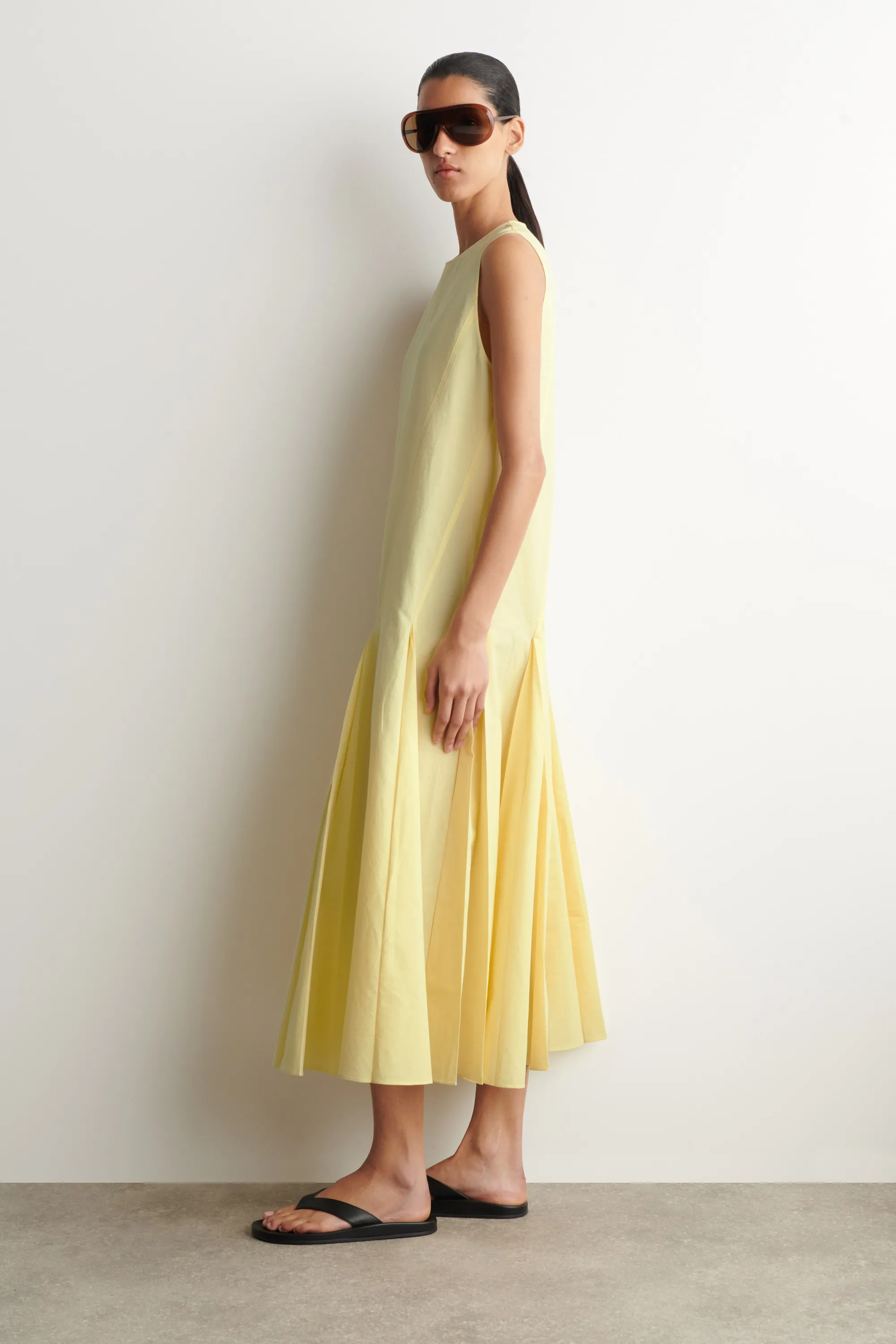 ROBE LONGUE À PLIS EN COTON ET LIN - JAUNE