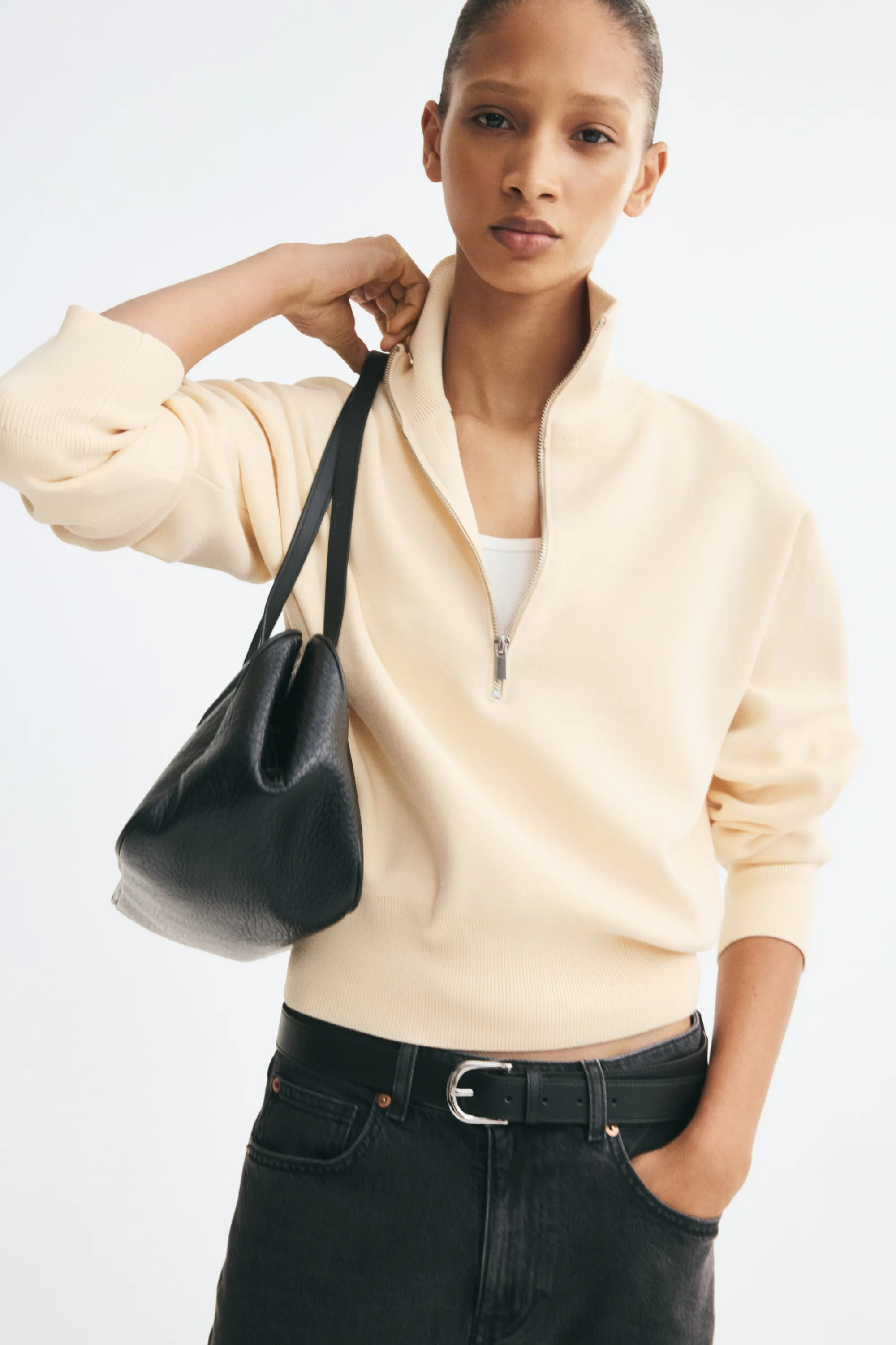 Pull en maille fine avec col zippé - Jaune clair