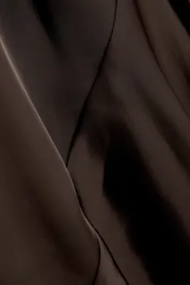 Robe asymétrique en satin - Marron foncé — photo 4