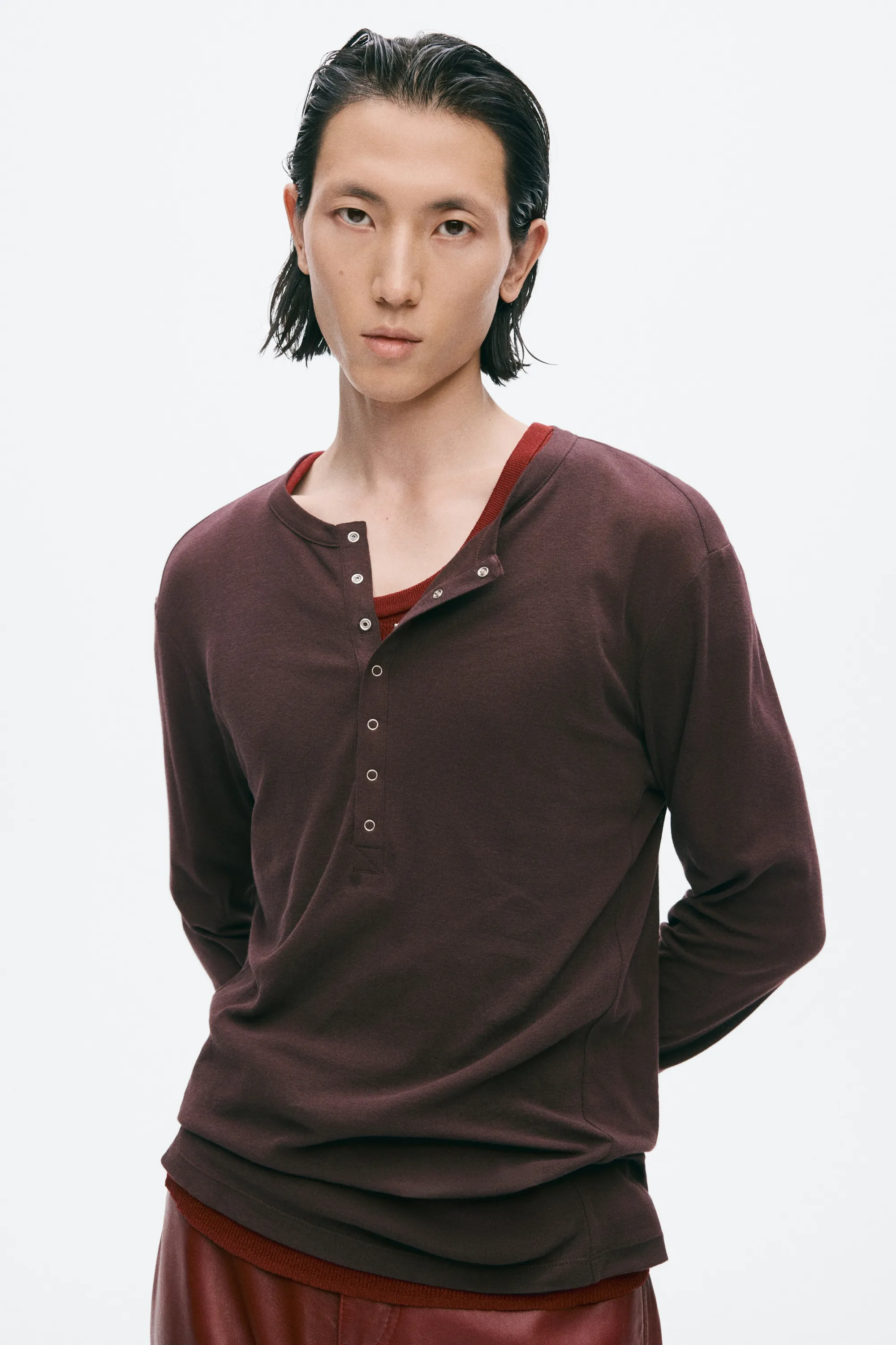 T-shirt Slim Fit à col tunisien en coton - Marron foncé