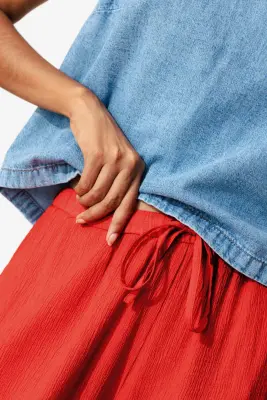 Pantalon large uni crinkle — photo 5