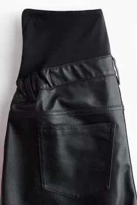 MAMA Pantalon en tissu enduit - Noir — photo 4