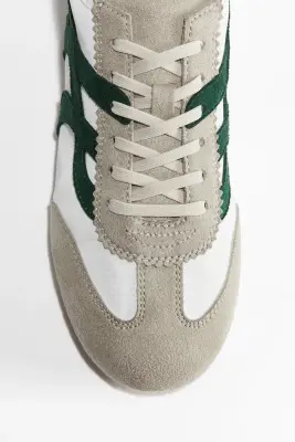Sneakers - Grège/vert foncé — photo 1