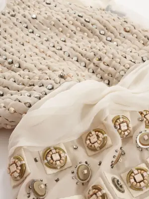 Robe Haute Couture en soie blanc crème brodée de cristaux Swarovski Px boutique 6000€ NEUVE Taille 38 — photo 3