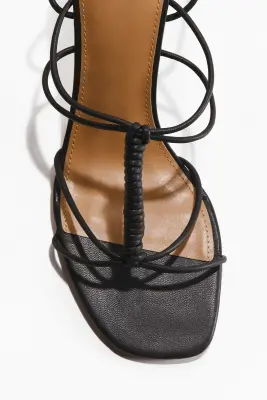 Sandales à talon avec brides fines - Noir — photo 2