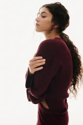 Pull en maille torsadée - Bordeaux — photo 3