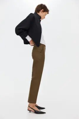 Pantalon cigarette - Vert kaki foncé — photo 3