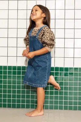 Robe-salopette enfant en jean — photo 2