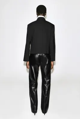 BLAZER COURT EN LIN À PATTE CLOUTÉE - NOIR — photo 4