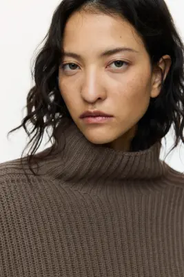 Pull en maille côtelée de laine mélangée - Taupe foncé — photo 1