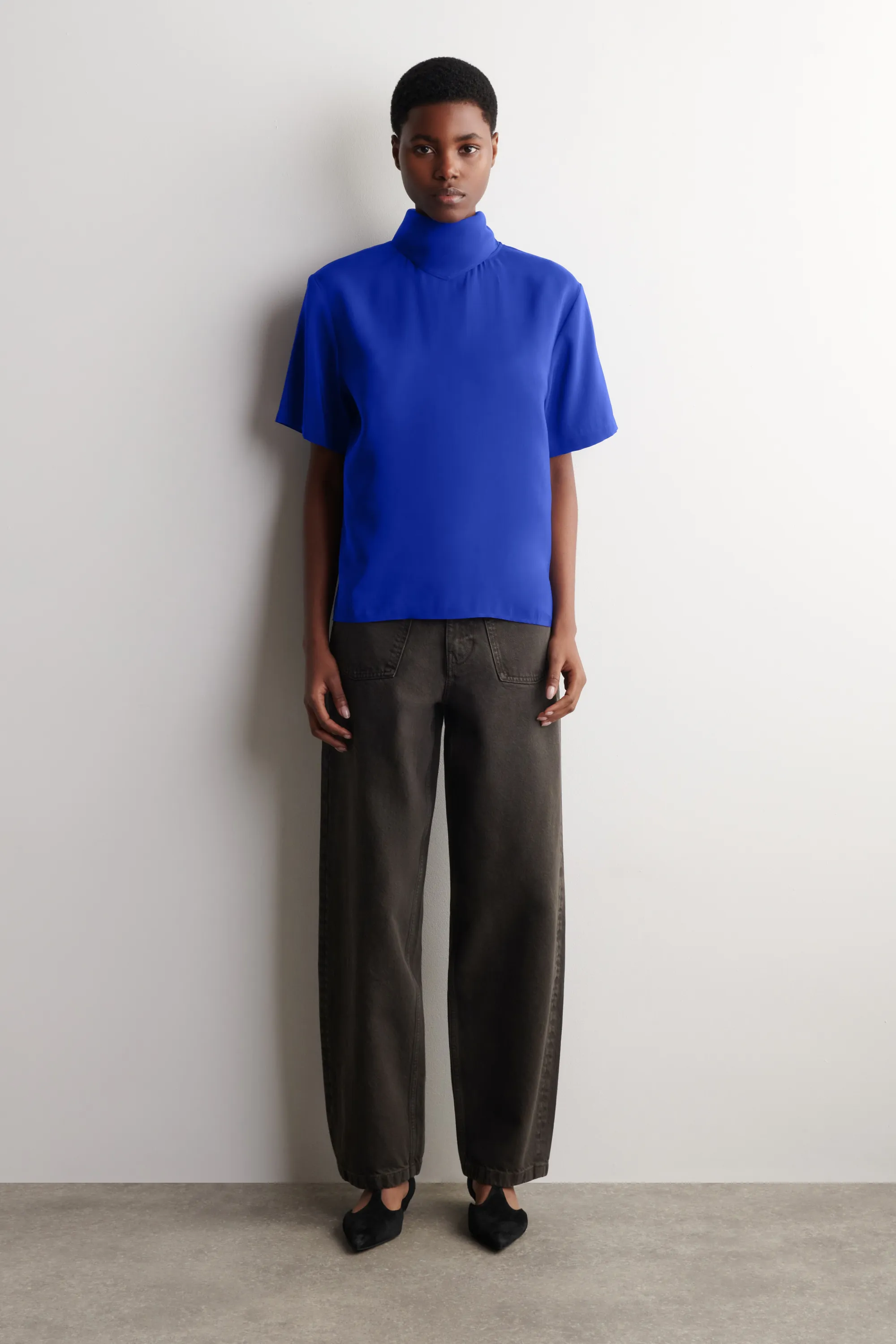 TOP DRAPÉ À ENCOLURE FOULARD - BLEU COBALT