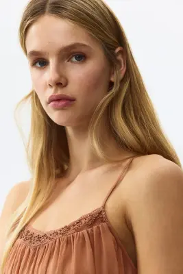 Top à bretelles fines avec perles fantaisie - Orange ancien — photo 3