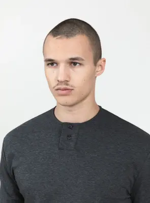 2 Buttons T-Shirt in Heather Dark Gray Technical Knit — photo 5