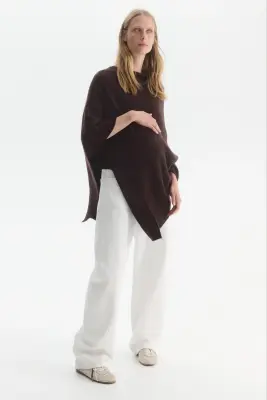 MAMA Cape asymétrique en maille fine - Marron foncé — photo 2