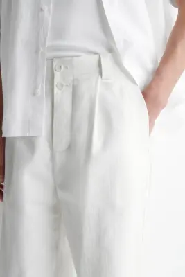 PANTALON FUSEAU DÉCONTRACTÉ EN DENIM À CHEVRONS - BLANC — photo 1