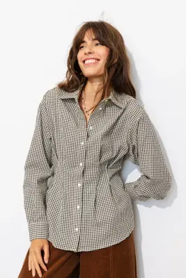 Chemise cintrée à carreaux — photo 4