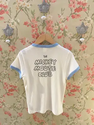Nouveau ! RE/DONE T-shirt Slim Ringer The Mickey Mouse Club Vintage White — photo 3