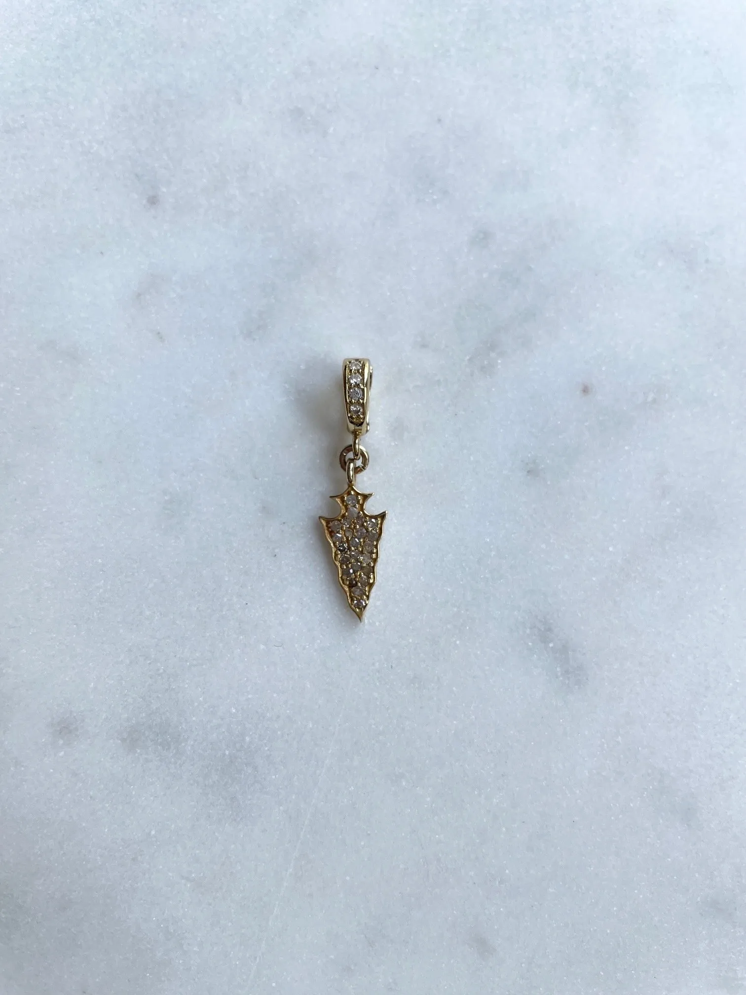 Nouveau ! ROOM SERVICE JEWELRY Charm Arrow
