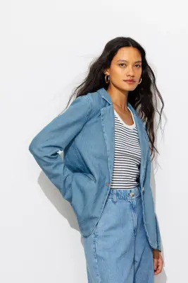 Veste de tailleur en jean — photo 2