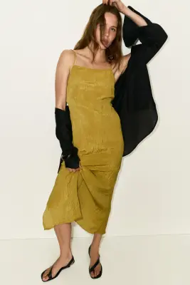 Robe en crêpe avec dos décolleté - Vert olive — photo 1