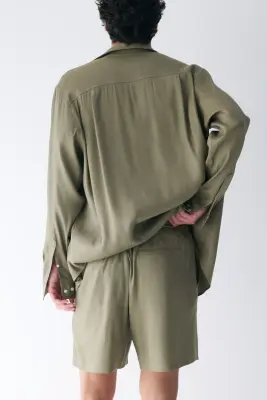 Short Easy-care Relaxed Fit en lin mélangé - Vert kaki — photo 4