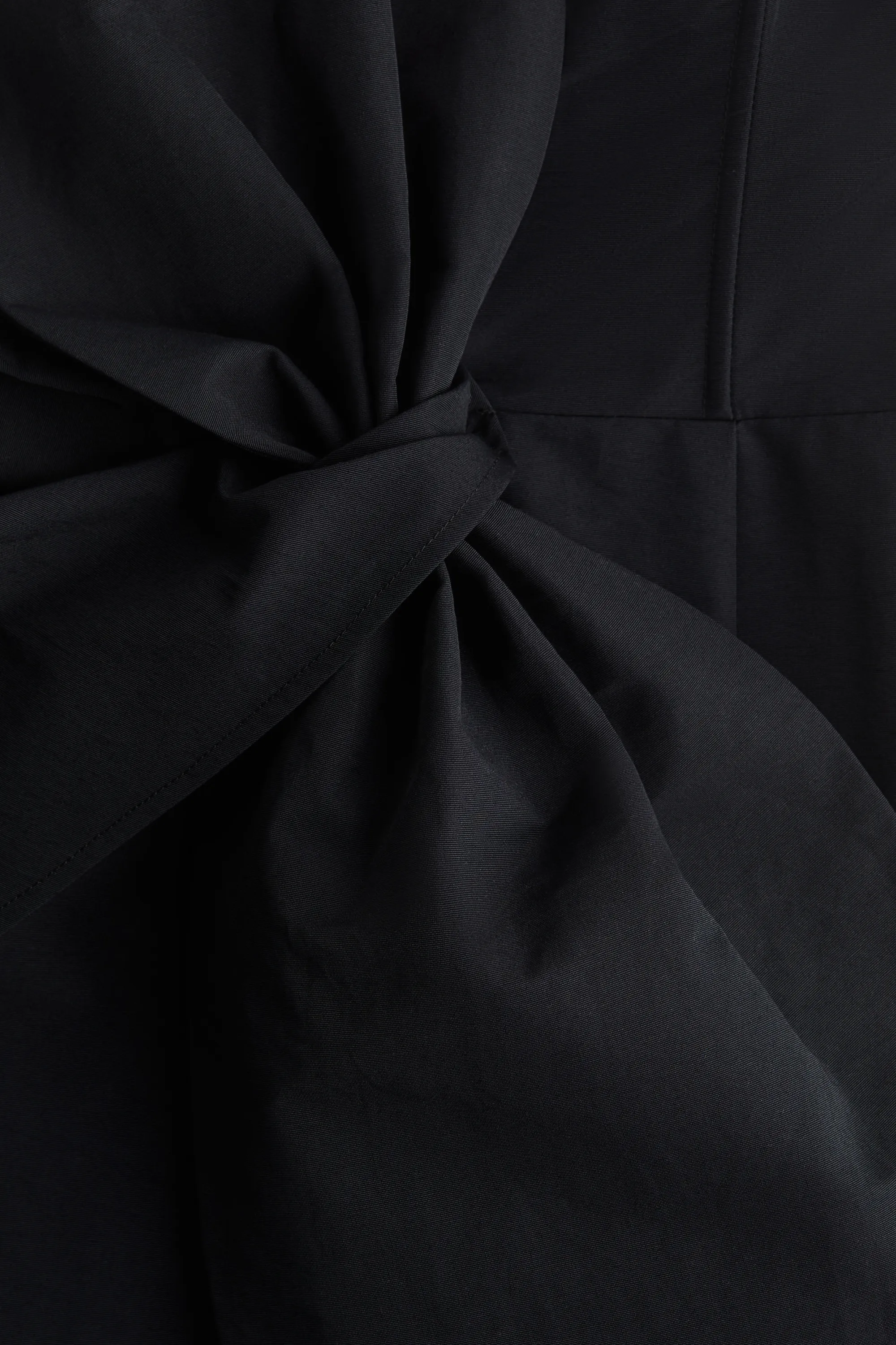 Robe crayon avec nœud devant - Noir