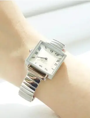 VAGUE WATCH CARRE EXTENSION 28MM — photo 3