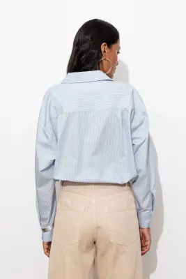Chemise oversize rayée Femme — photo 4