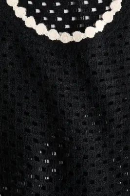 Crochet-look hole-knit top - Noir/fleurs — photo 5