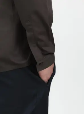 Origami Collar Shirt in Chocolate Poplin — photo 4