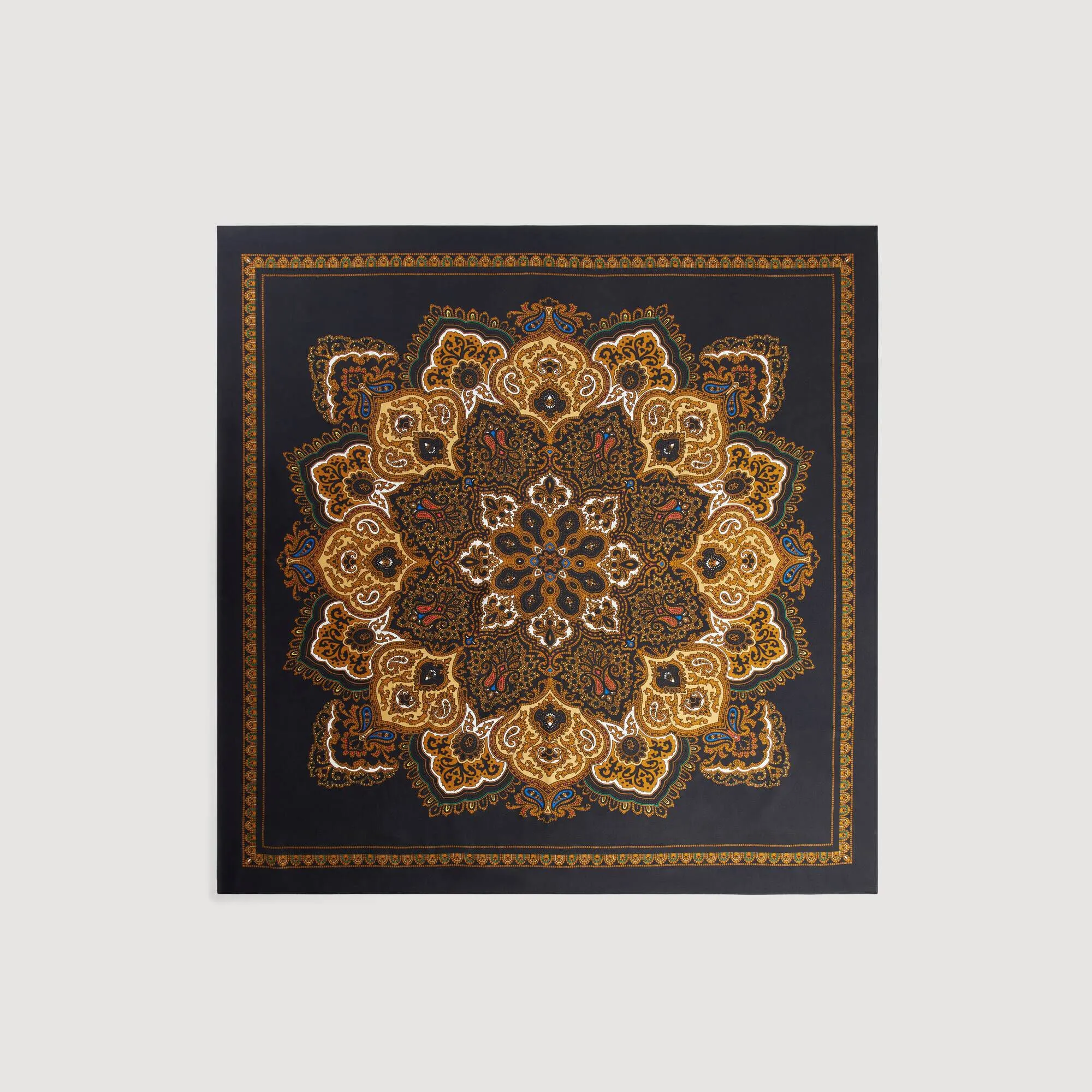 Foulard en soie à imprimé bandana