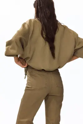 Pantalon évasé 7/8 - Vert kaki — photo 4