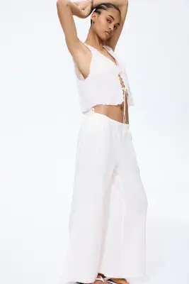 Pantalon en mousseline avec cordon de serrage - Crème — photo 2