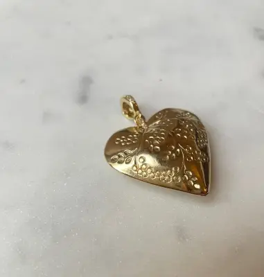 Nouveau ! ROOM SERVICE JEWELRY Pendentif Gros Coeur Mimosa — photo 3