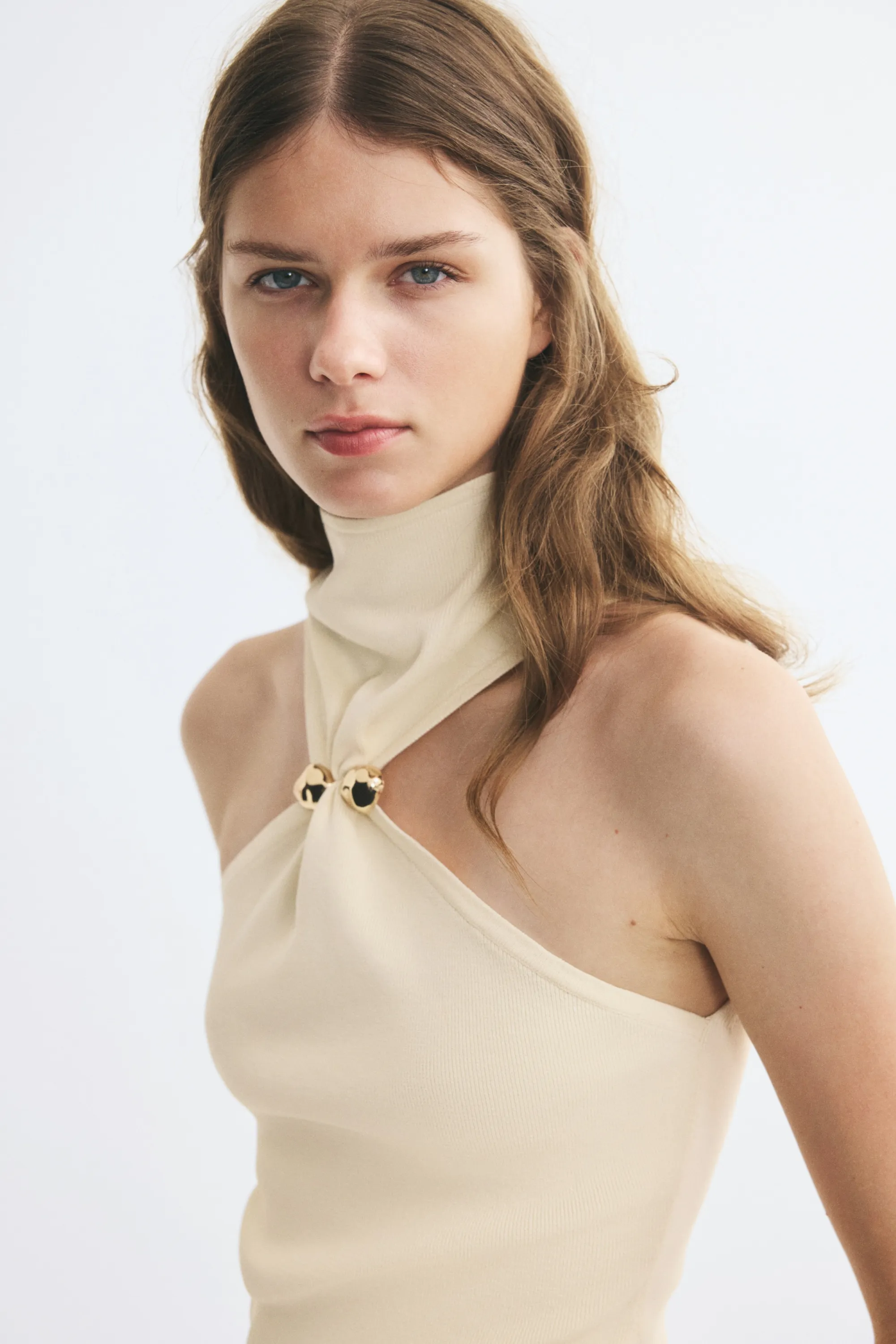 Top en maille avec détail en métal - Crème