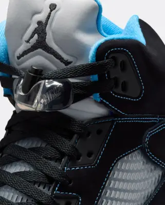 Air Jordan 5 Retro "Black Carolina" — photo 4