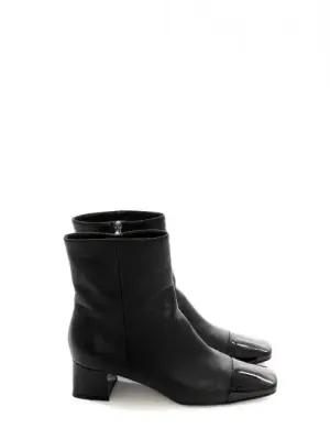Bottines bout carré verni en cuir noir Taille 41 Prix boutique 900€ — photo 1