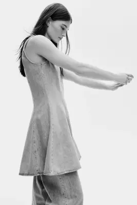 Robe en denim avec jupe évasée - Bleu denim — photo 3