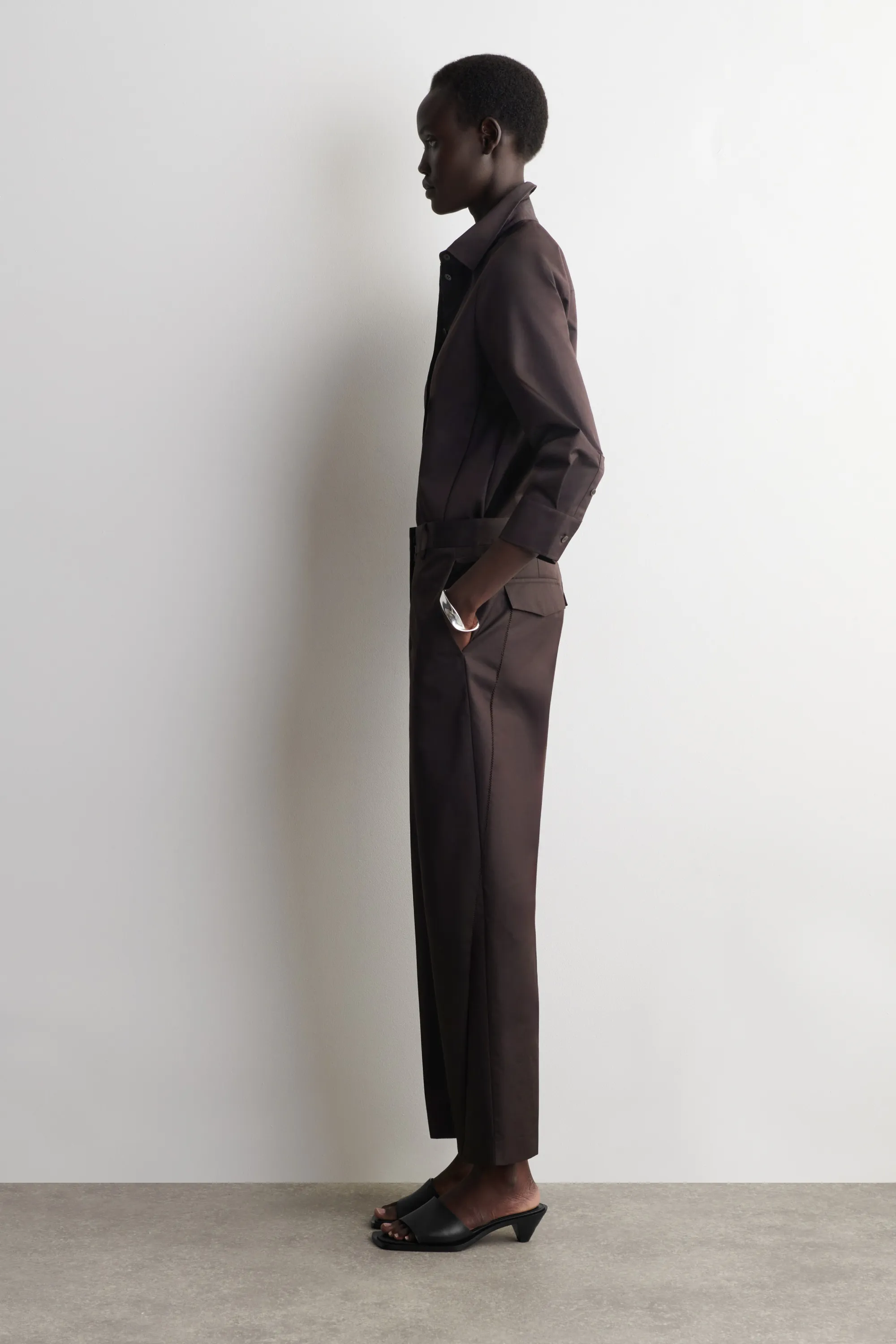 PANTALON EN COTON BRODÉ - BRUN FONCÉ
