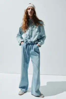 Frill-trimmed denim blouse - Bleu denim pâle — photo 2