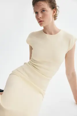 Robe midi à effet drapé - Beige clair — photo 2