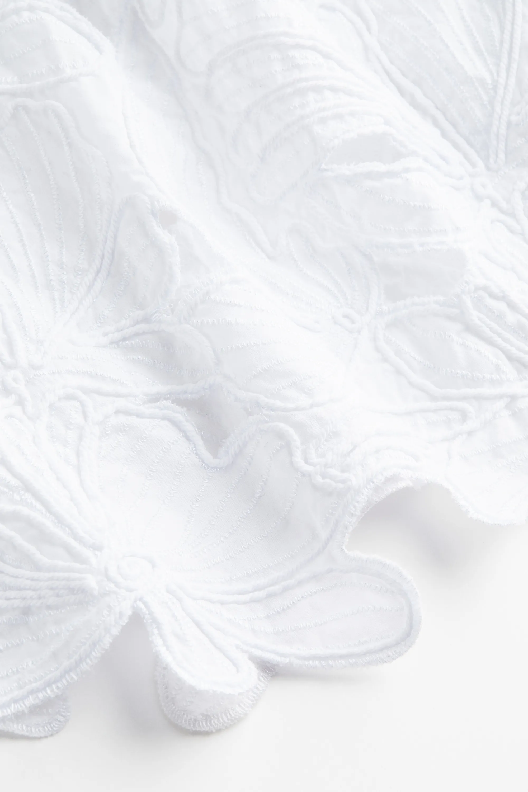 Robe brodée - Blanc