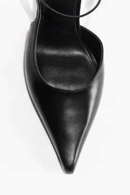 Escarpins à bout pointu en cuir - Noir — photo 2