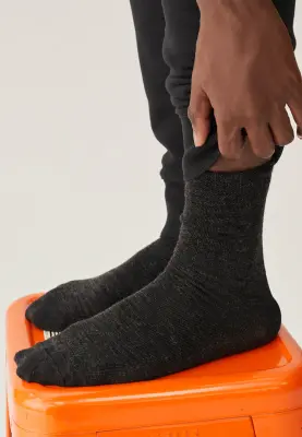 Les chaussettes en laine - Gris anthracite — photo 1