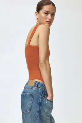 Body string asymétrique - Orange — photo 2